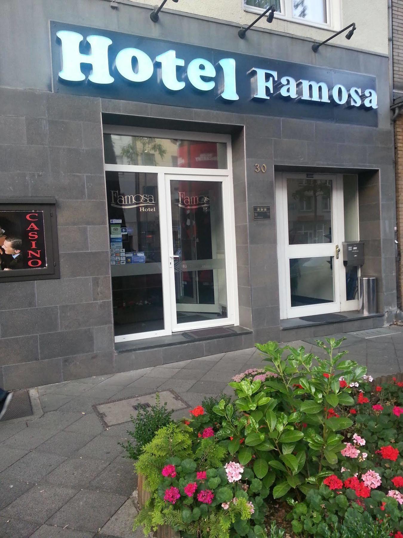 فندق دوسلدورففي  فندق فاموسا المظهر الخارجي الصورة